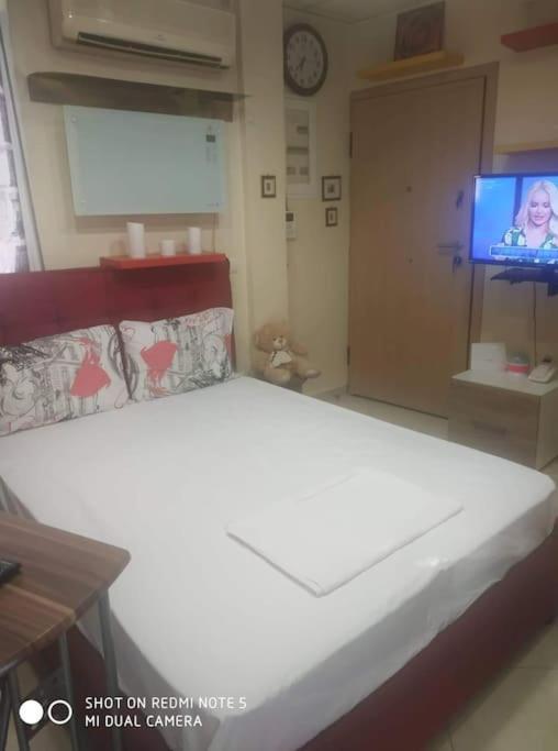 דירה Spacious Private Rooftop Studio, Mountain And Sea View *
